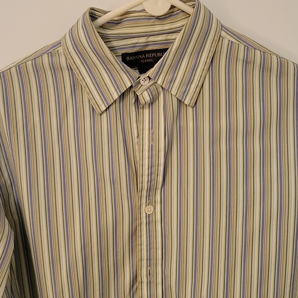 Banana Republic Striped Button Down Shirt, Size Medium